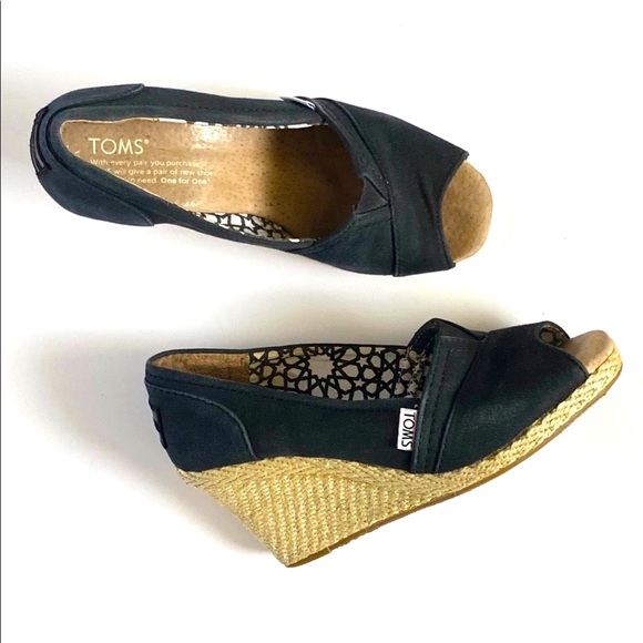 🖤TOMS Canvas Peep Toe Wedges - Picture 2 of 14